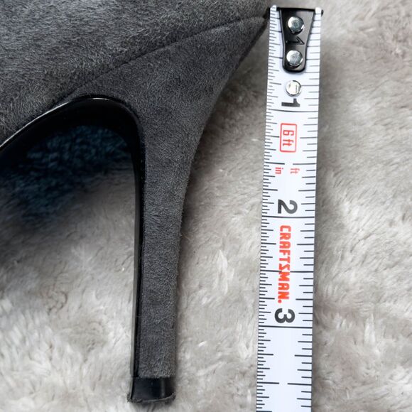 Ralph Lauren Gray Suede Almond Toe Pumps Heels Womens Size 7.5 - Picture 9 of 16